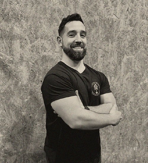 Guillermo Martín, de brazos cruzados